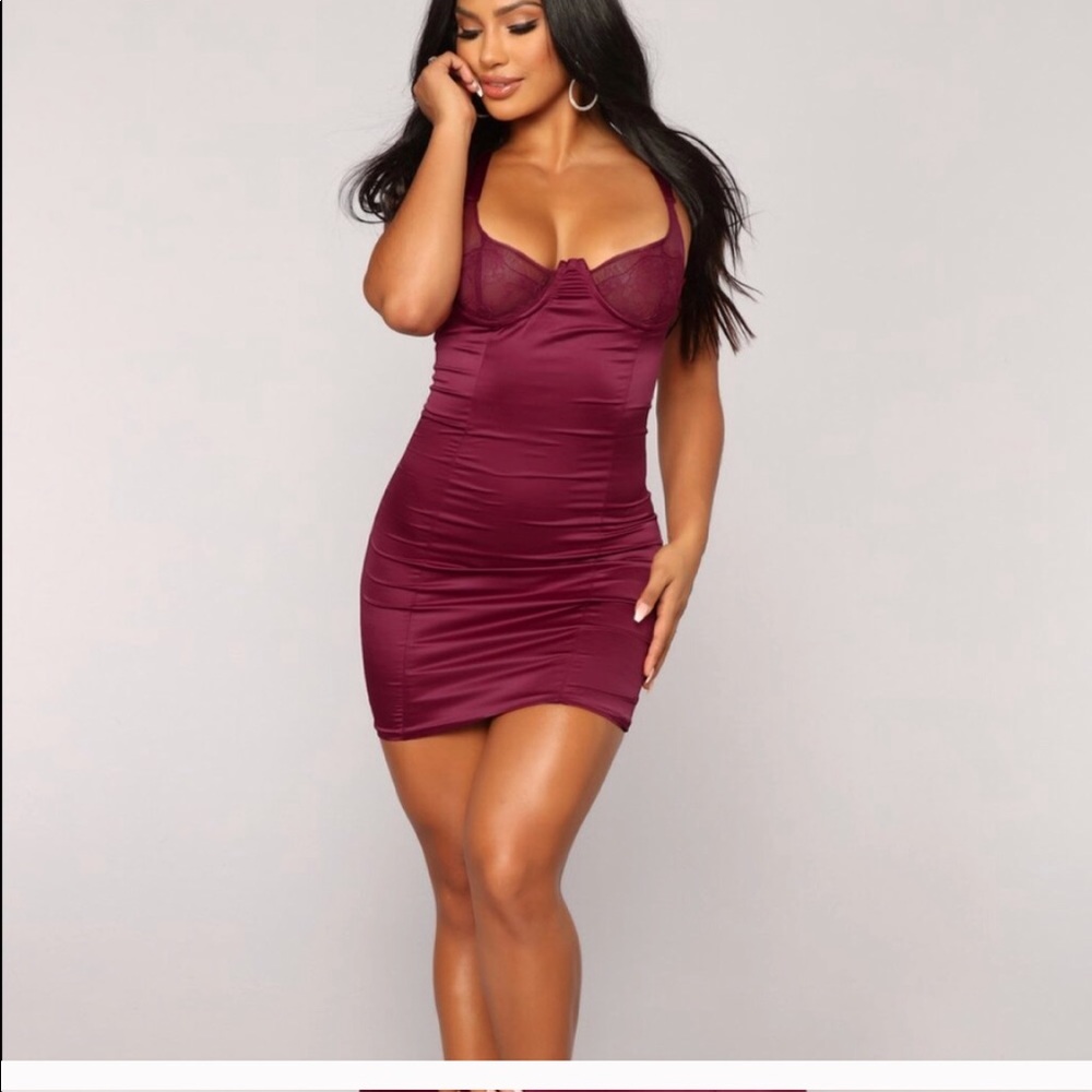 Burgundy satin fashion nova dress
